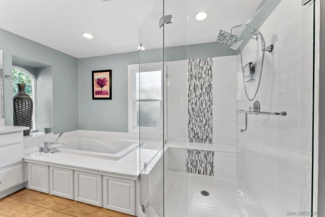 $1,900,000 | 3045 Mary Lane, Escondido, CA 92025