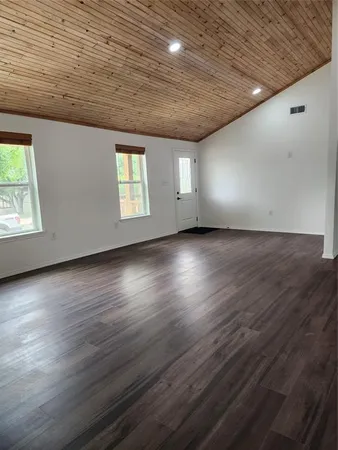 $2,000 | 1133 Highway 2861, Comanche, TX 76442