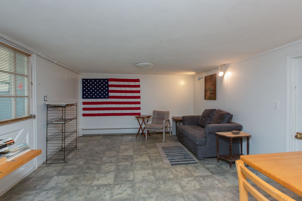 15 Wason Road Hudson, NH 03051 - Photo 16 of 24