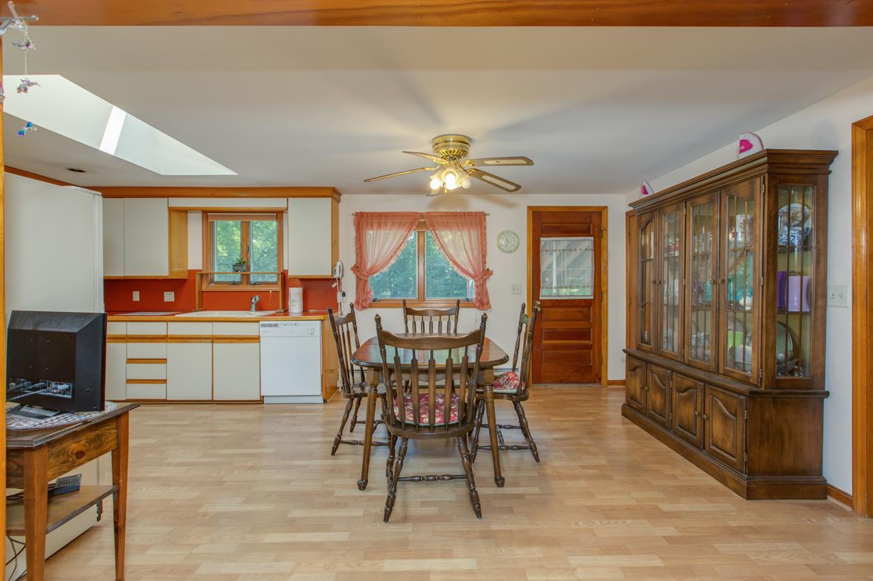 15 Wason Road Hudson, NH 03051 - Photo 7 of 24