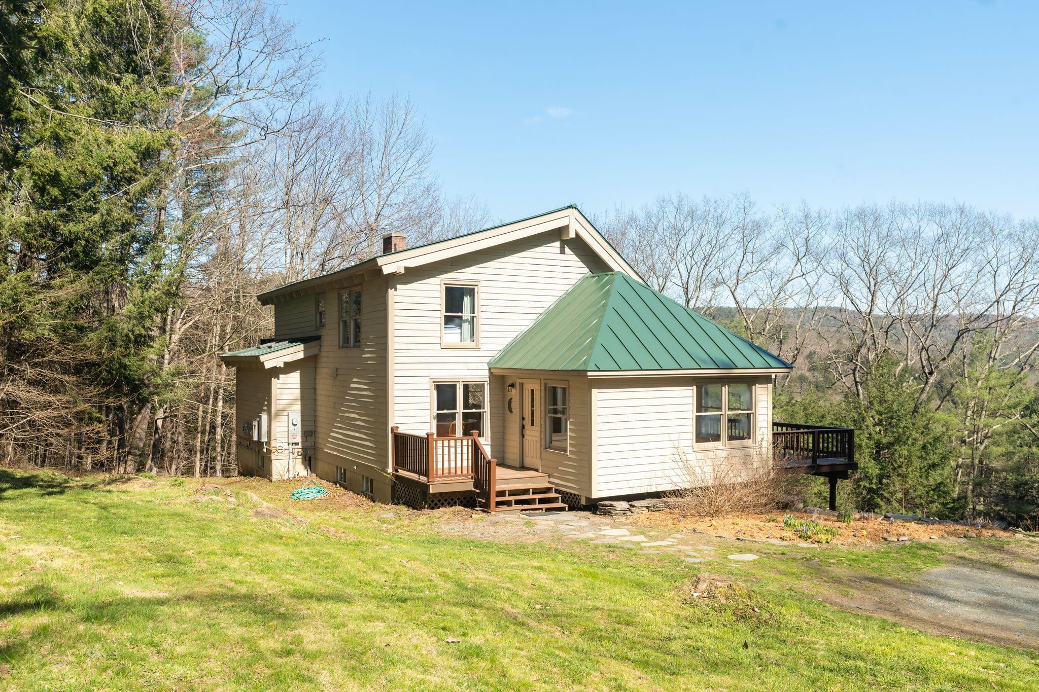 423 Morgan Road Hartford, VT 05059 - Photo 20 of 34 Gallery Image 20