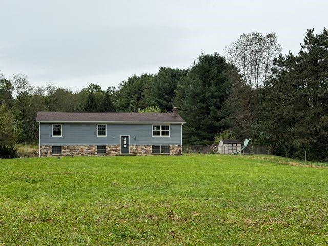 1656 Pulaski Mercer Road Mercer, PA 16137 - Photo 26 of 29 FRONT