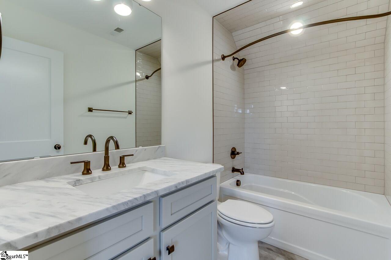 28 Ridgeway Avenue Greenville, SC 29607 - Photo 16 of 30