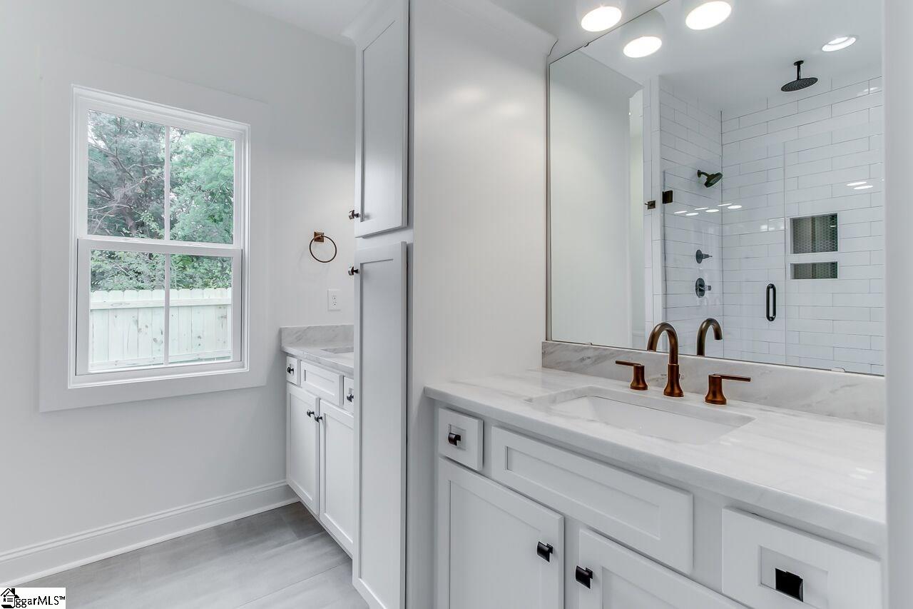 28 Ridgeway Avenue Greenville, SC 29607 - Photo 18 of 30