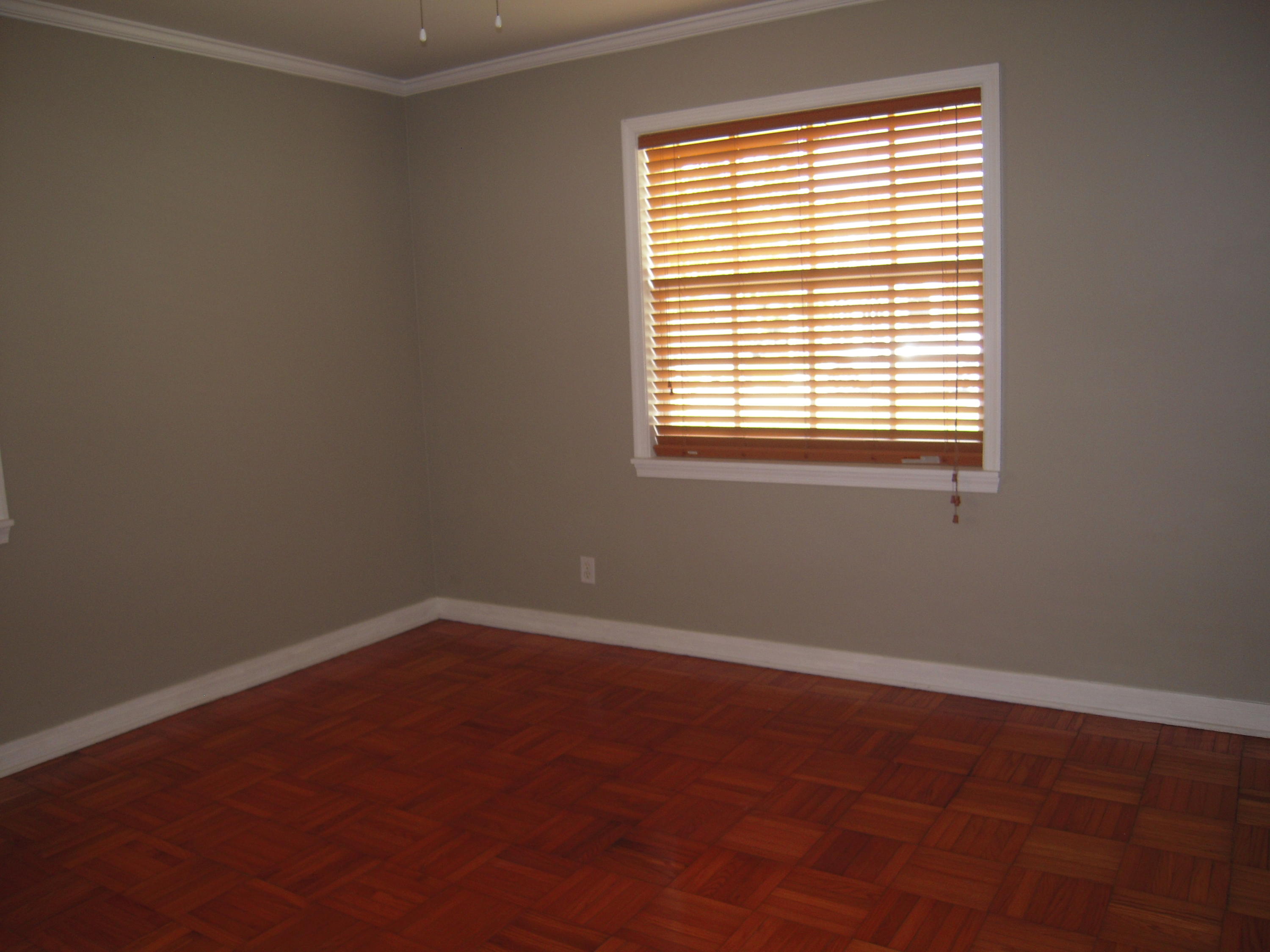 245 Cortez Road West Palm Beach, FL 33405 - Photo 5 of 13 245 Cortez !! 014