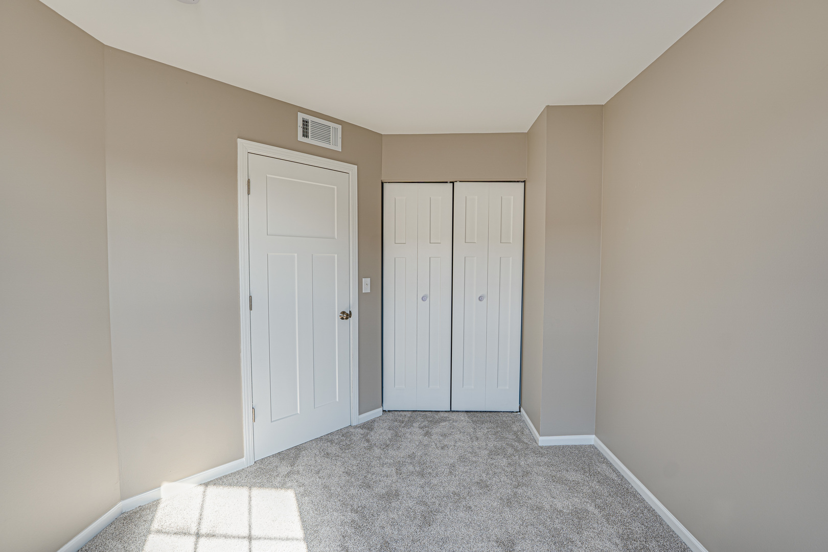 3783 Bailey Road, Unit 3783 Yorkville, IL 60560 - Photo 18 of 27