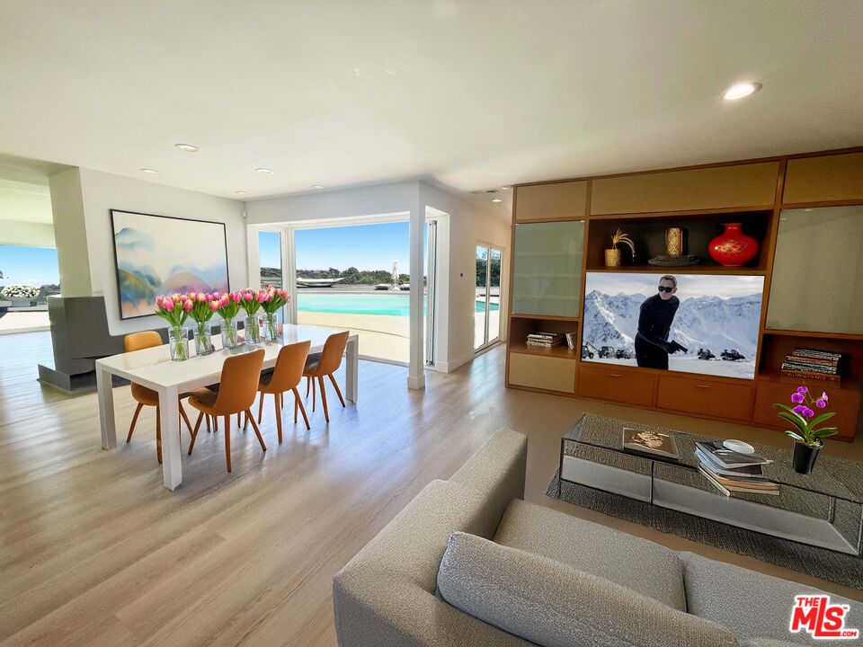 1000 Stradella Road Los Angeles, CA 90077 - Photo 4 of 29