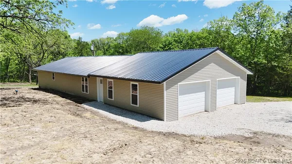 $299,000 | 135 Abbott Road, Eldon, MO 65026