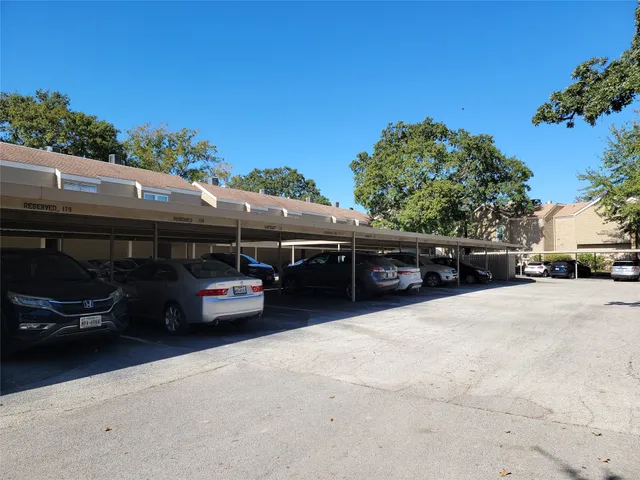 $90,000 | 2100 Tanglewilde Street, Unit 600, Houston, TX 77063