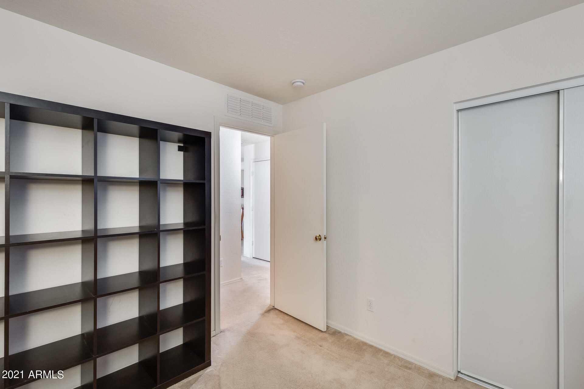 3127 West Alta Vista Road Phoenix, AZ 85041 - Photo 29 of 37 Gallery Image 29