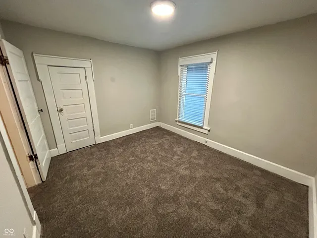 $1,400 | 1134 North Lasalle Street, Indianapolis, IN 46201