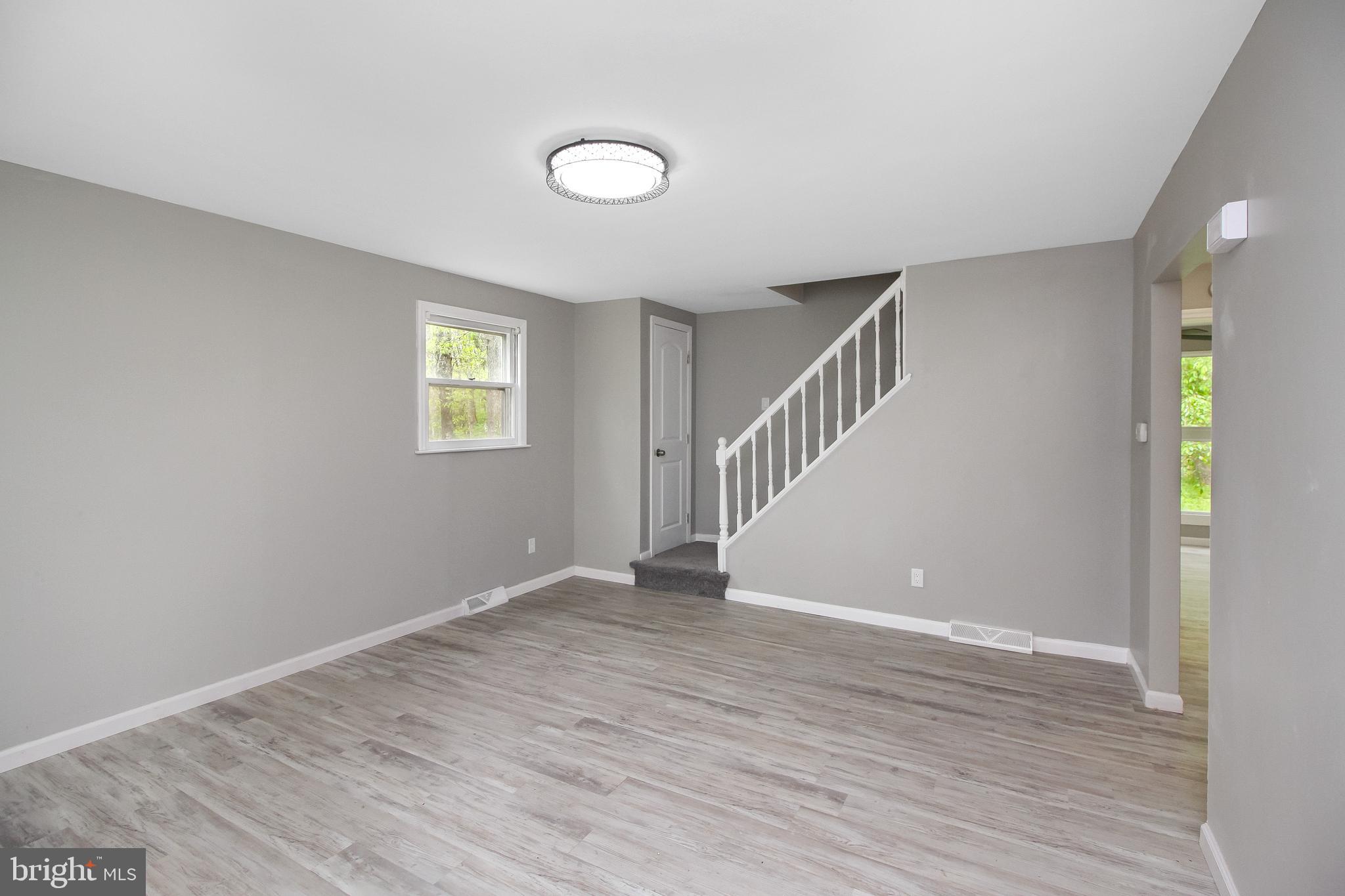 129 Split Rock Road Browns Mills, NJ 08015 - Photo 5 of 23 Gallery Image 5