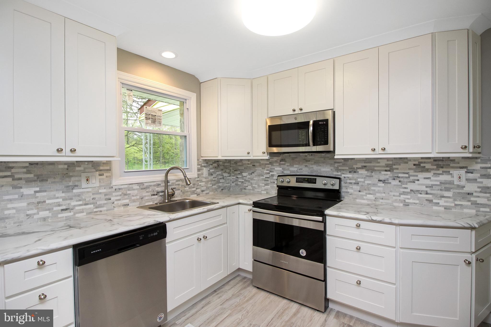 129 Split Rock Road Browns Mills, NJ 08015 - Photo 7 of 23 Gallery Image 7