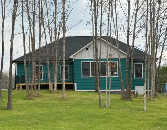 $590,000 | 1131 Golf View Court, Huddleston, VA 24104