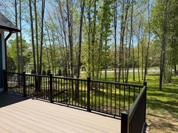 $590,000 | 1131 Golf View Court, Huddleston, VA 24104