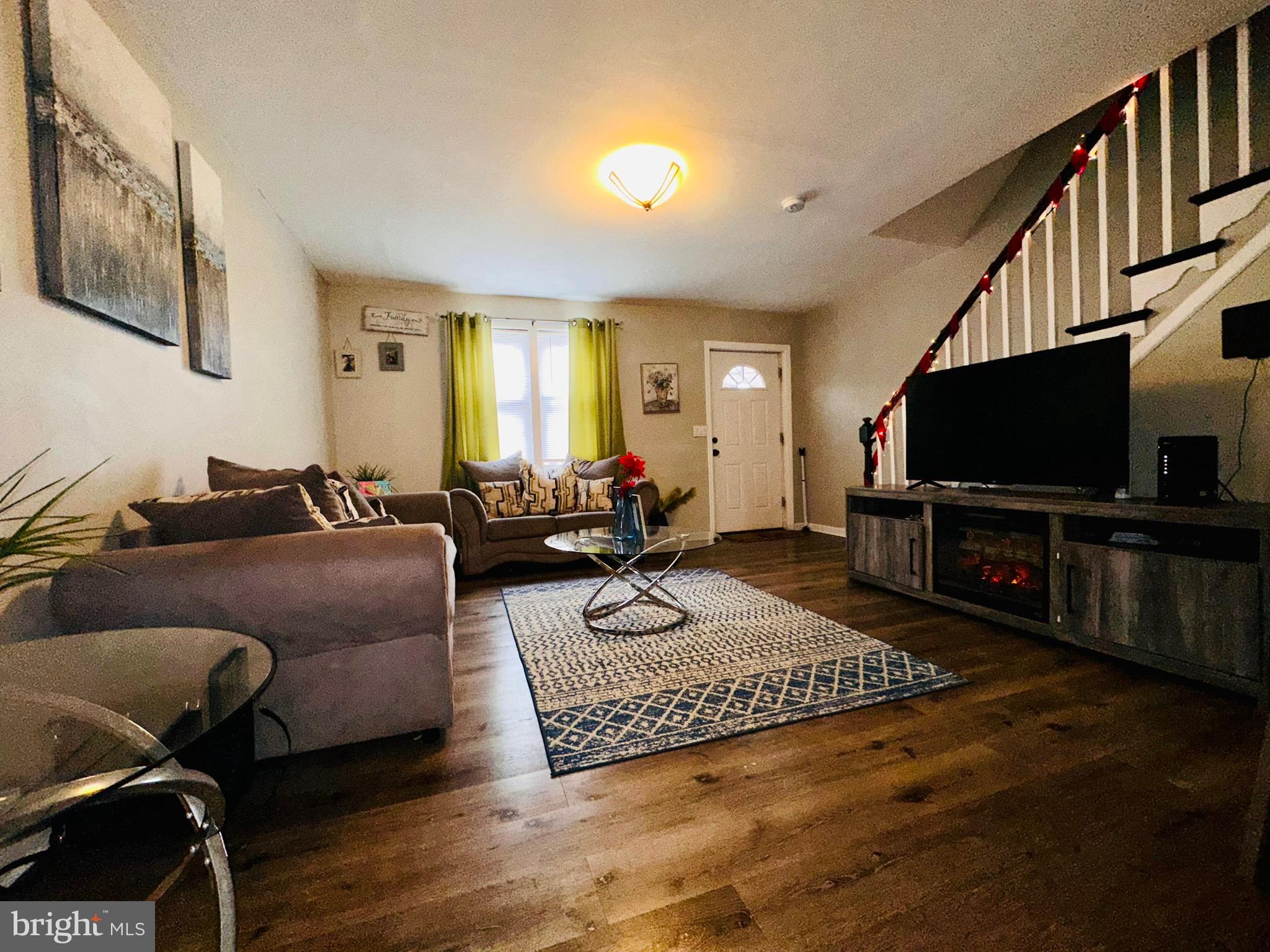 1053 South Merrimac Road Camden, NJ 08104 - Photo 3 of 11