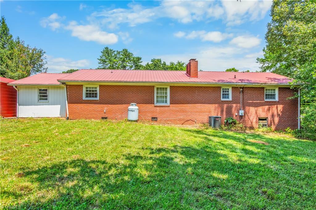 4994 Hampton Road Clemmons, NC 27012 - Photo 25 of 28 Gallery Image 25