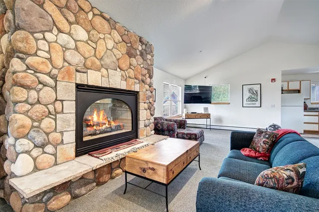 a view of a workspace with furniture