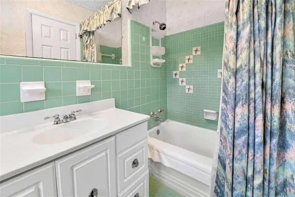 $775,000 | 881 Rockbridge Road, Lilburn, GA 30047
