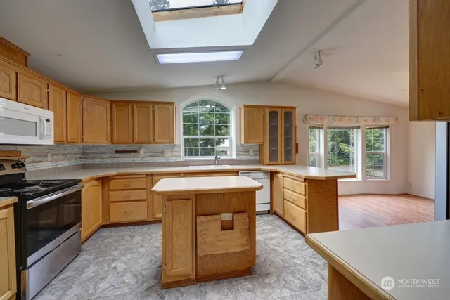 $325,000 | 20410 Crane Place, Ocean Park, WA 98640