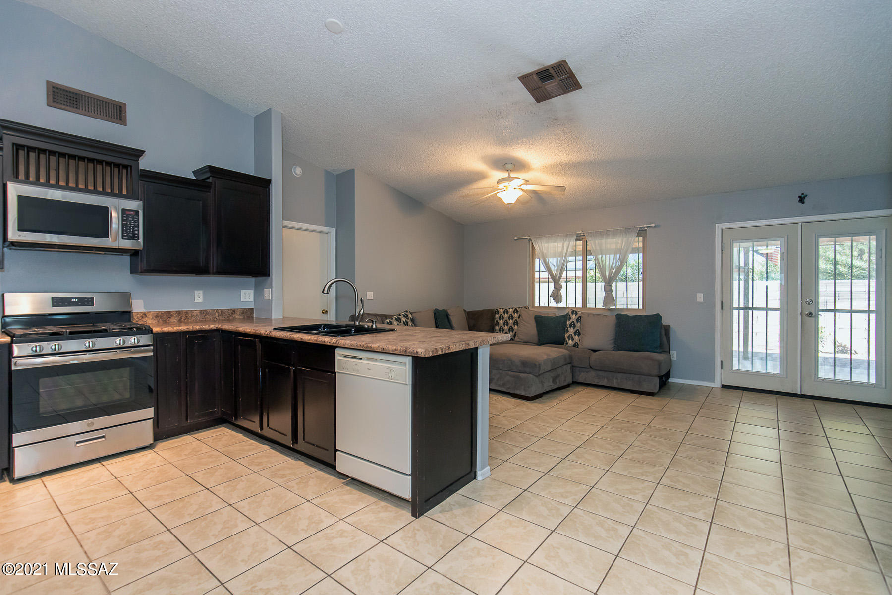 1744 West Ransom Oaks Drive Tucson, AZ 85746 - Photo 13 of 31
