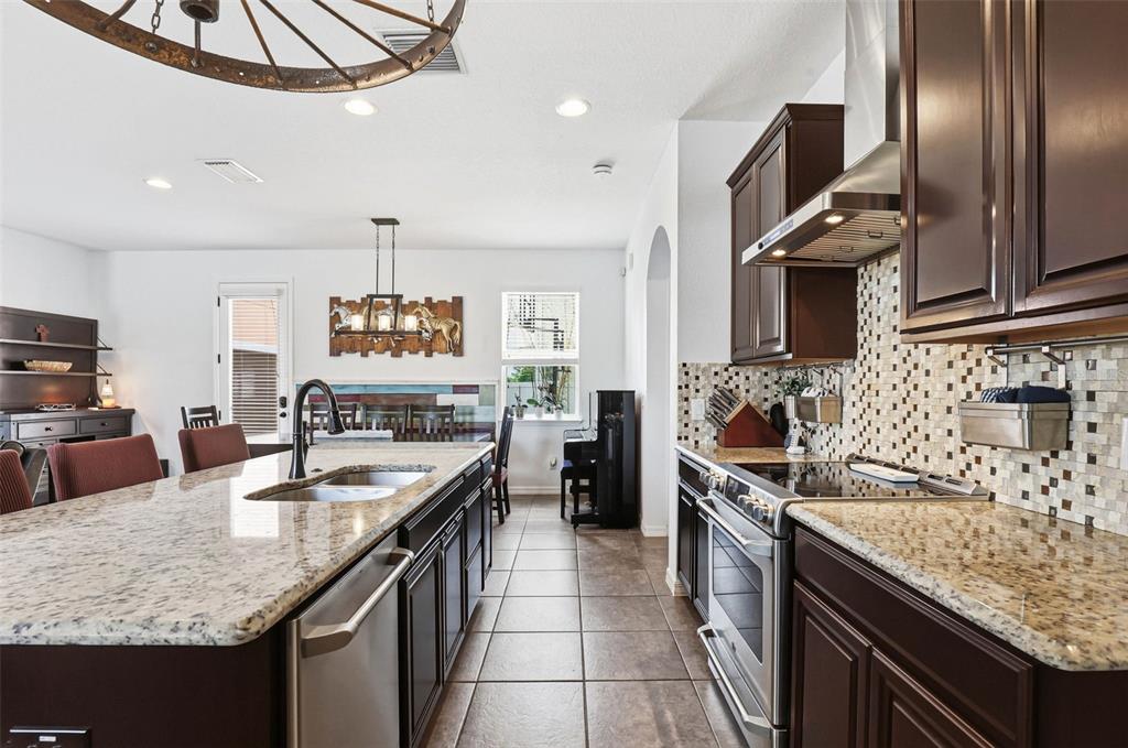 32550 Rapids Loop Wesley Chapel, FL 33545 - Photo 18 of 72