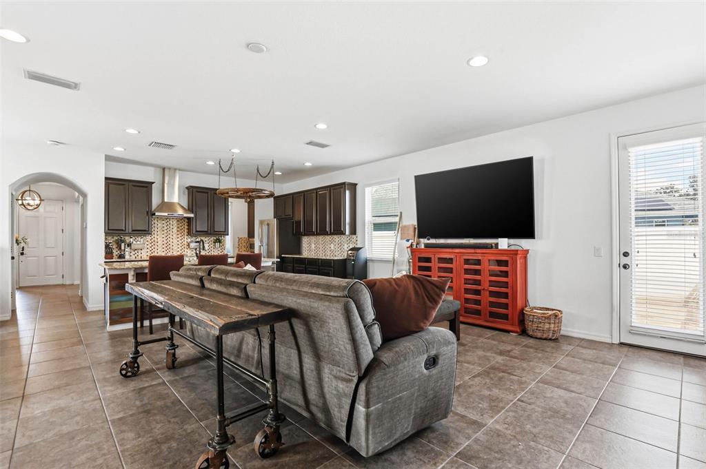 32550 Rapids Loop Wesley Chapel, FL 33545 - Photo 19 of 72