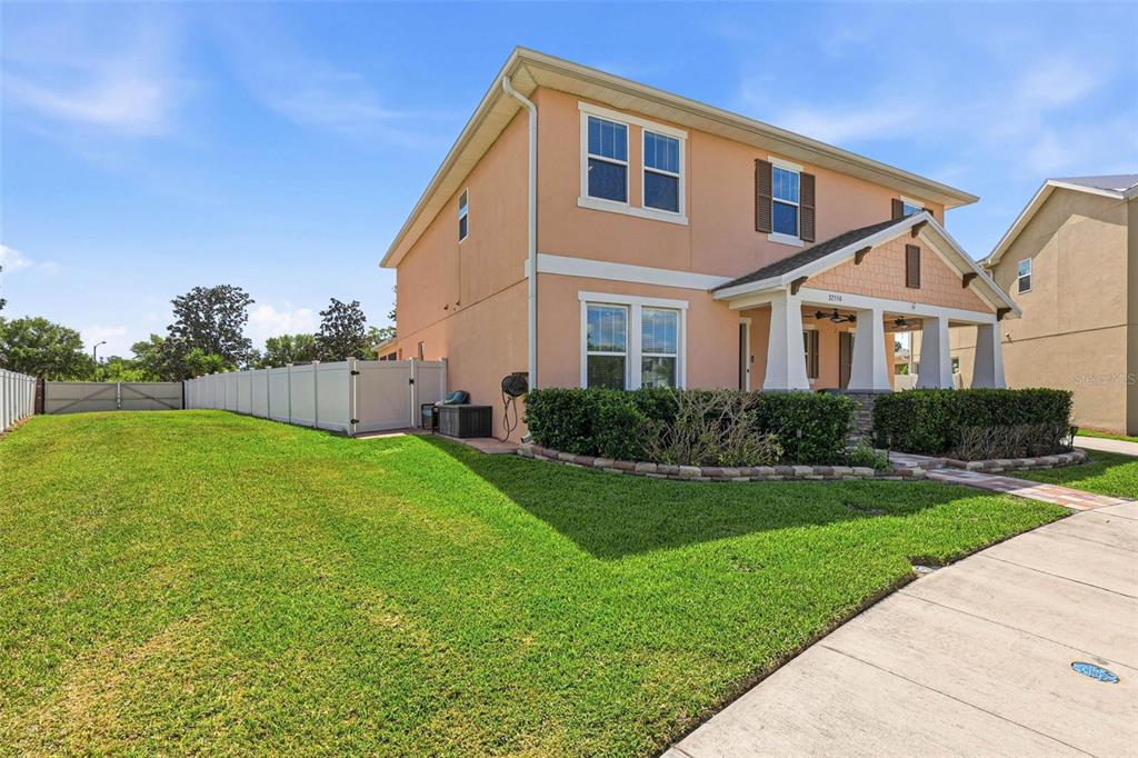 32550 Rapids Loop Wesley Chapel, FL 33545 - Photo 5 of 72