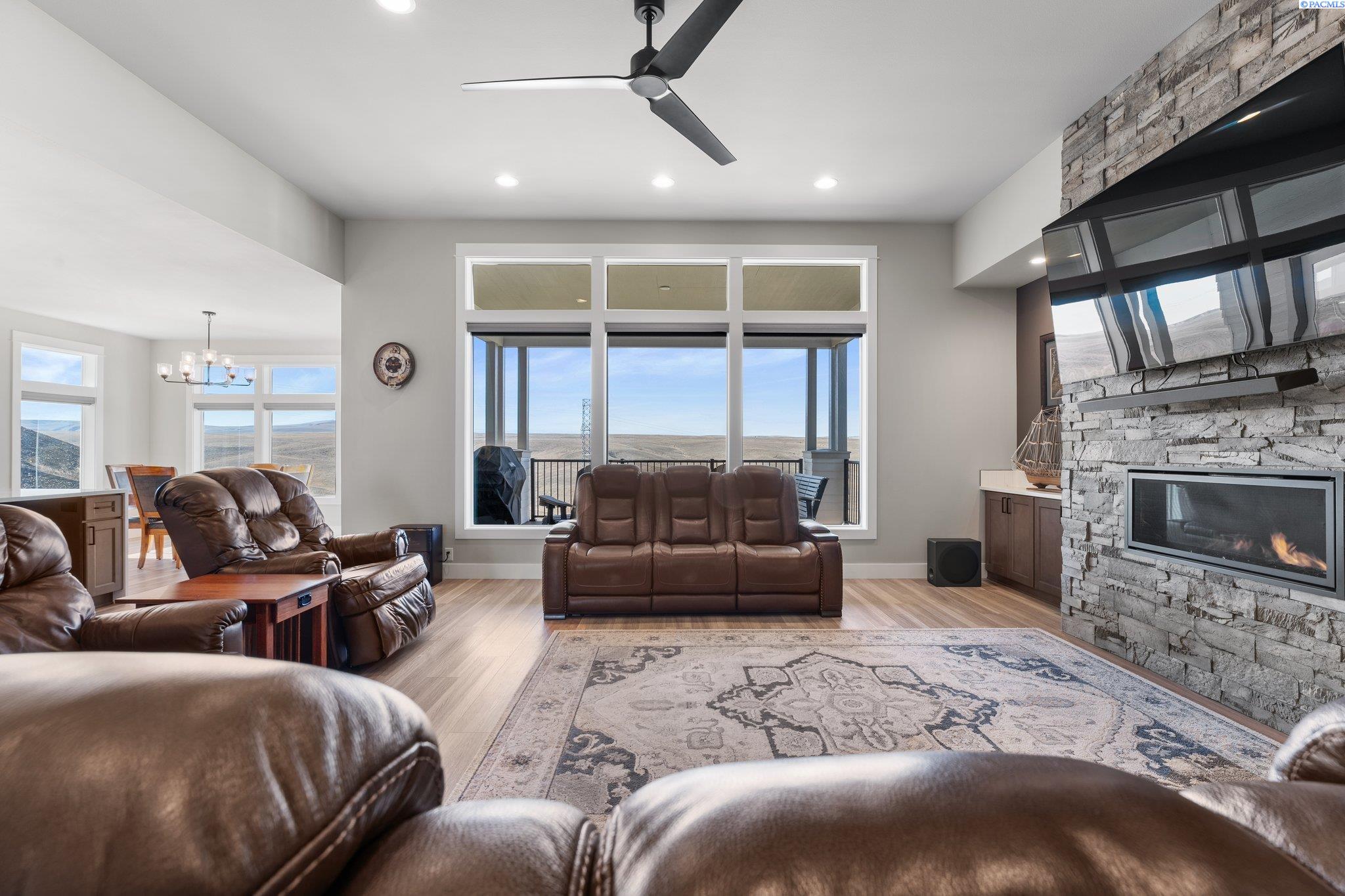 4876 South Reed Street Kennewick, WA 99337 - Photo 8 of 50 Gallery Image 8