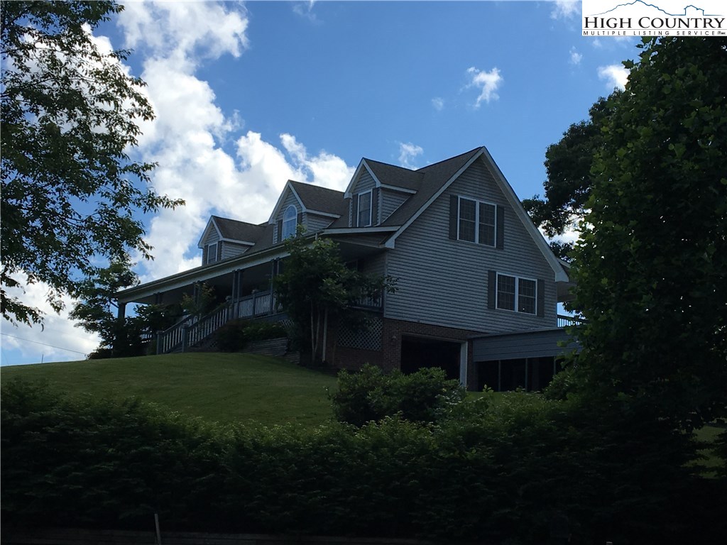 1379 Soc Houck Road Boone, NC 28607 - Photo 1 of 32 Gallery Image 1