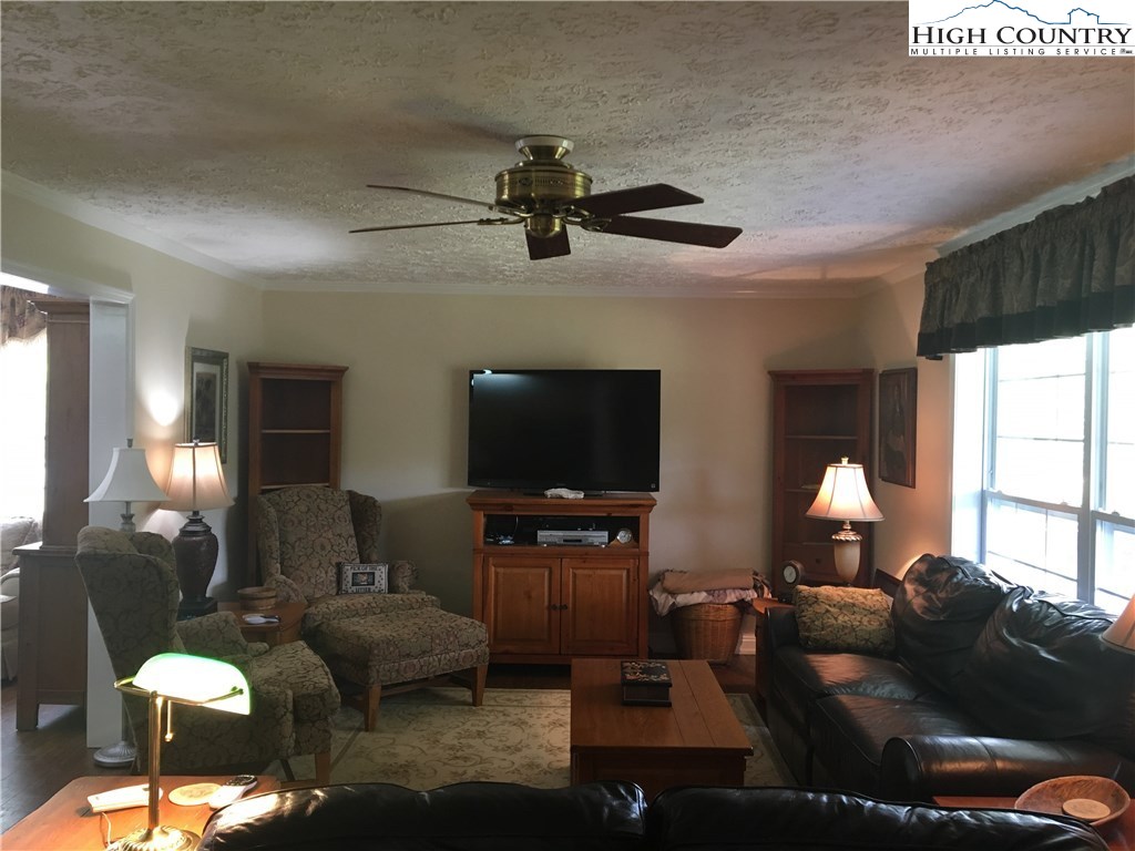 1379 Soc Houck Road Boone, NC 28607 - Photo 7 of 32 Gallery Image 7