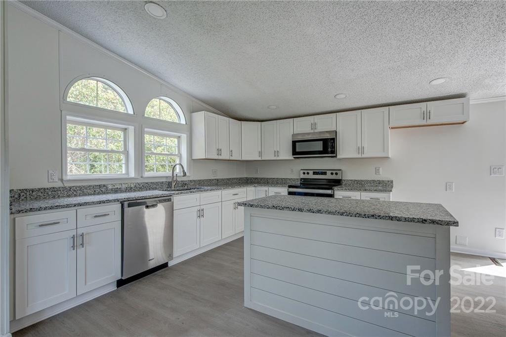 1544 Long Shoals Road Lincolnton, NC 28092 - Photo 12 of 28 Gallery Image 12