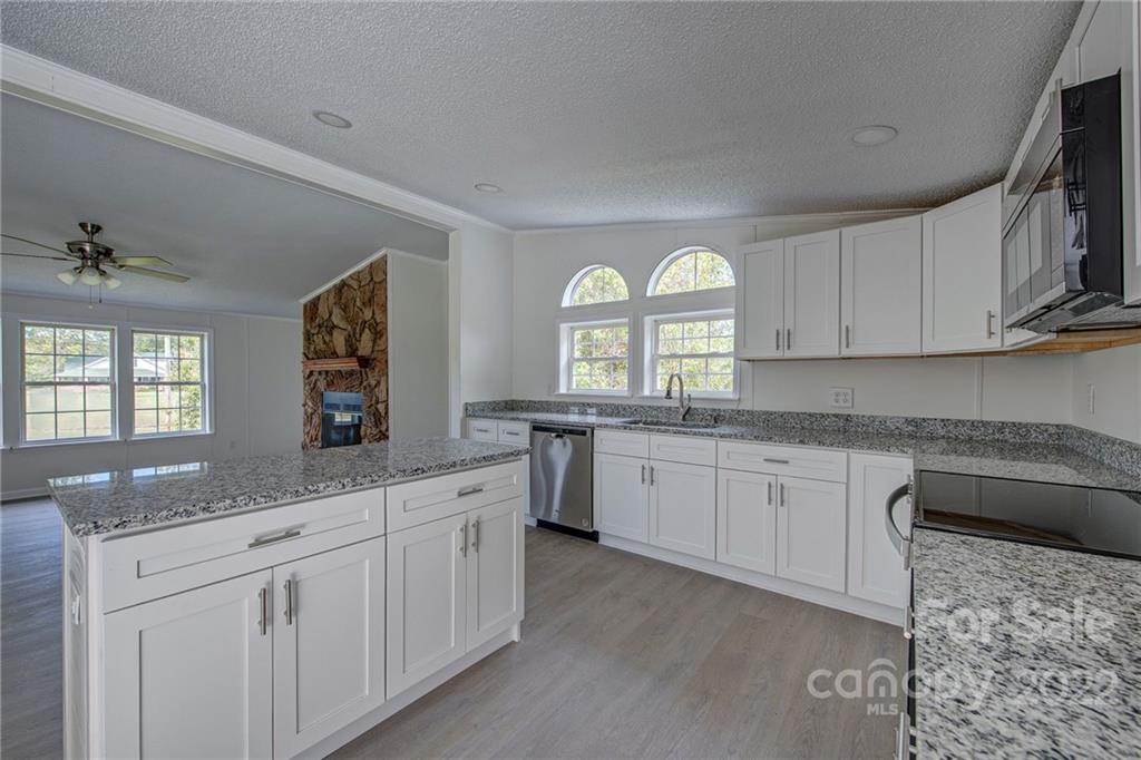 1544 Long Shoals Road Lincolnton, NC 28092 - Photo 2 of 28 Gallery Image 2