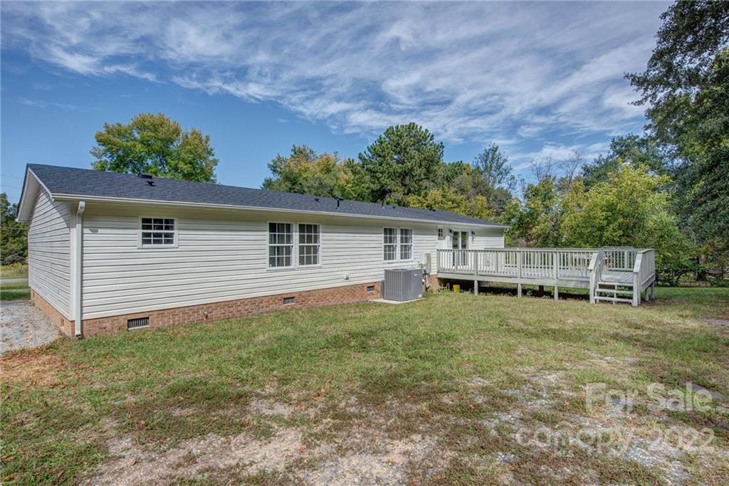 1544 Long Shoals Road Lincolnton, NC 28092 - Photo 23 of 28 Gallery Image 23