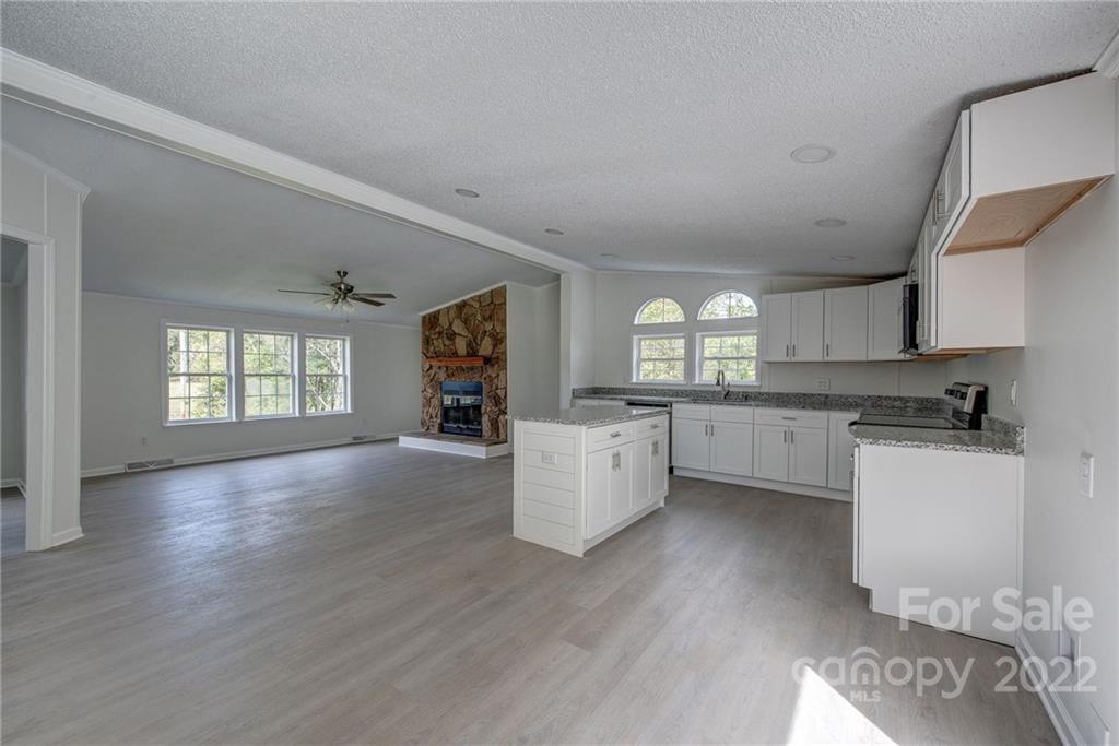 1544 Long Shoals Road Lincolnton, NC 28092 - Photo 9 of 28 Gallery Image 9