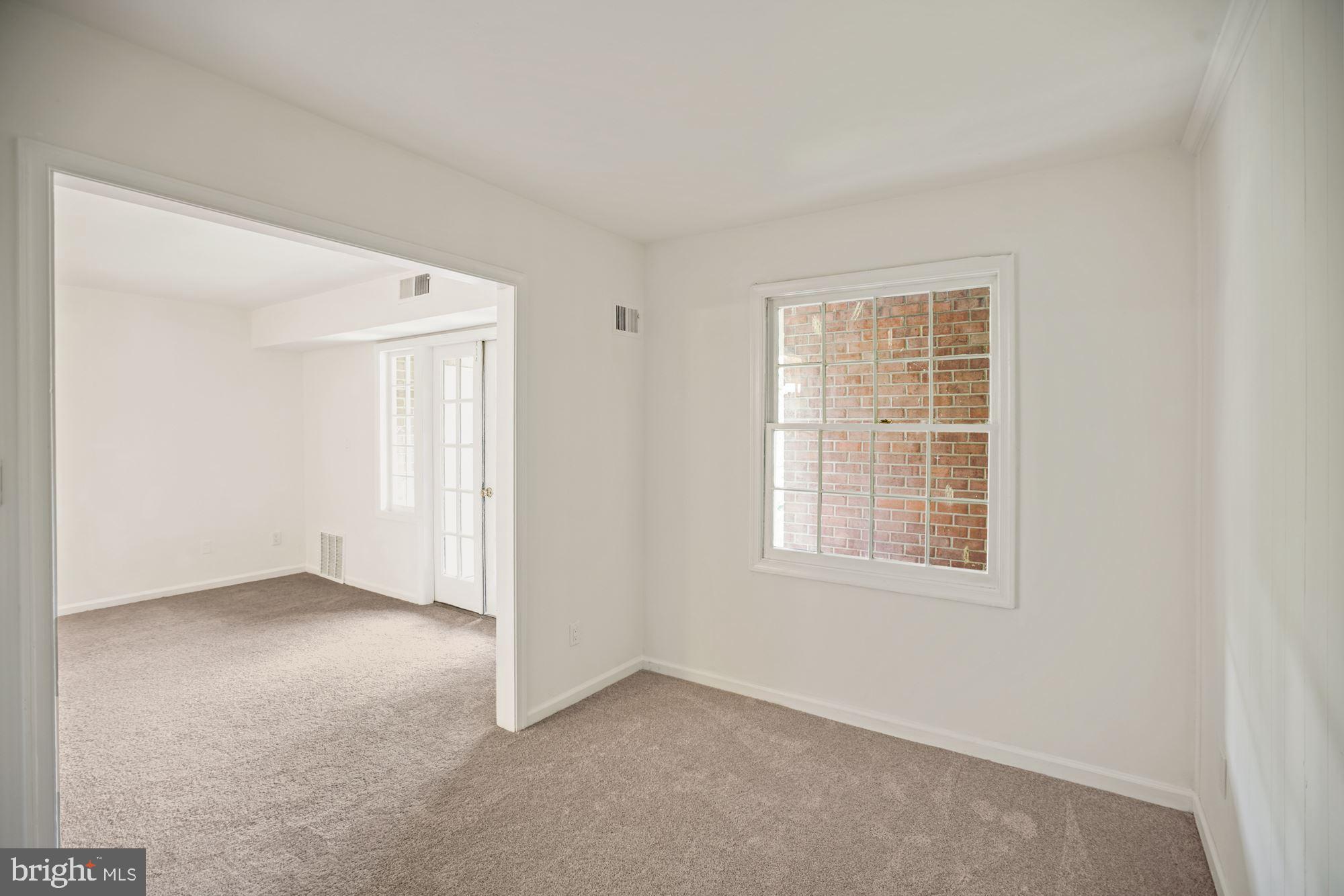 8112 Colony Point Road, Unit 231 Springfield, VA 22152 - Photo 15 of 30 Den off living room