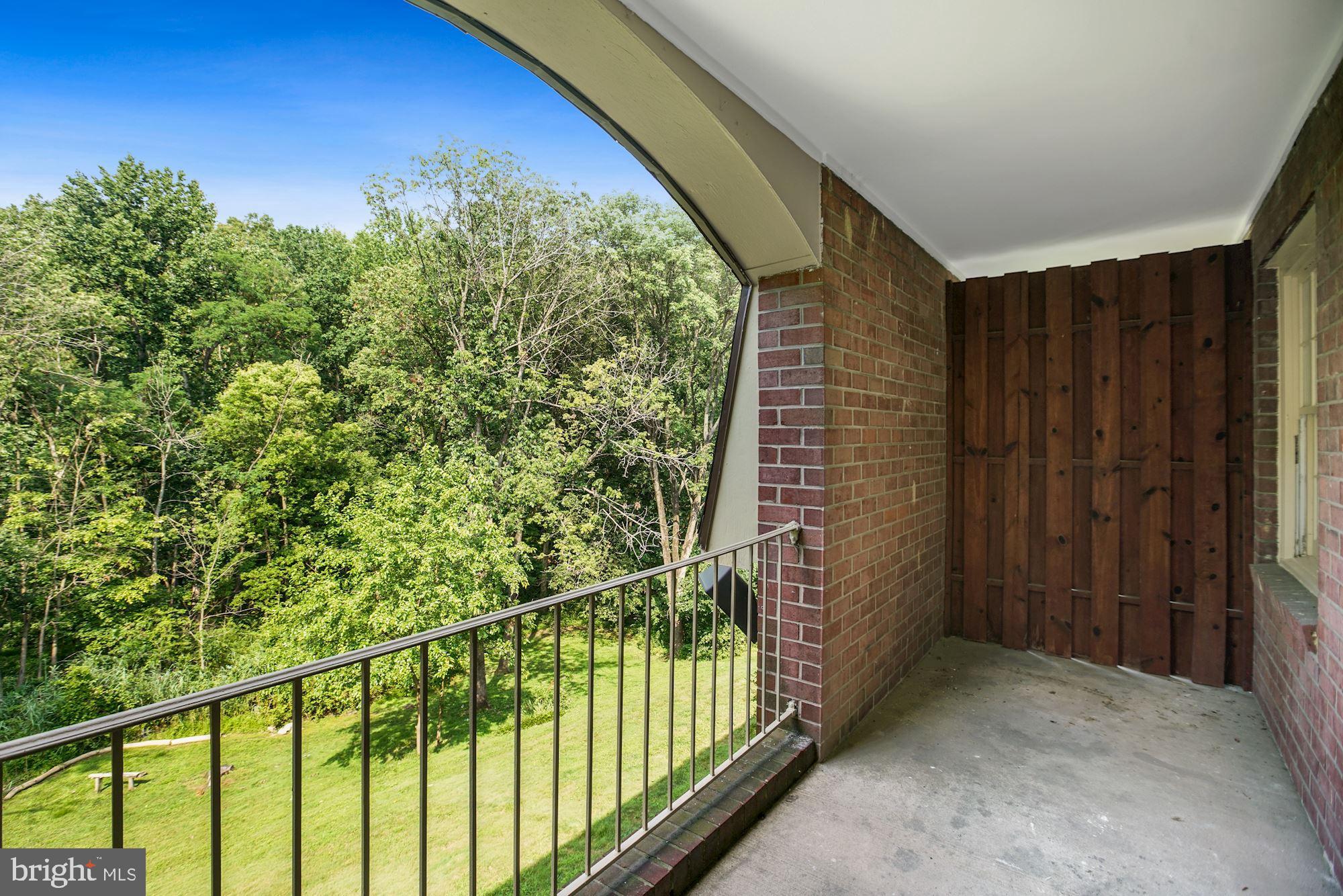 8112 Colony Point Road, Unit 231 Springfield, VA 22152 - Photo 27 of 30 Second view of balcony space