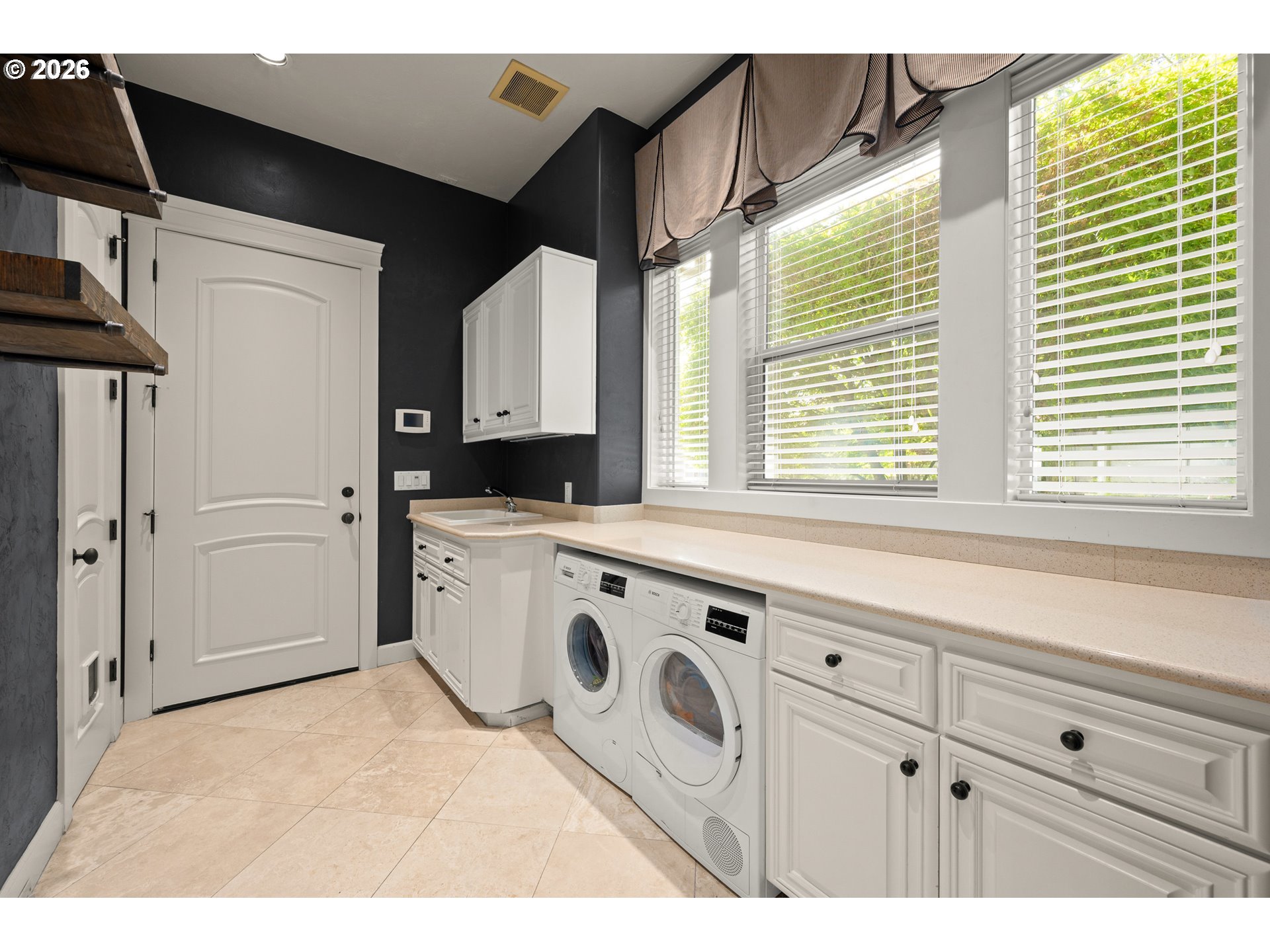1695 Canoe Ridge Way Eugene, OR 97408 - Photo 37 of 46