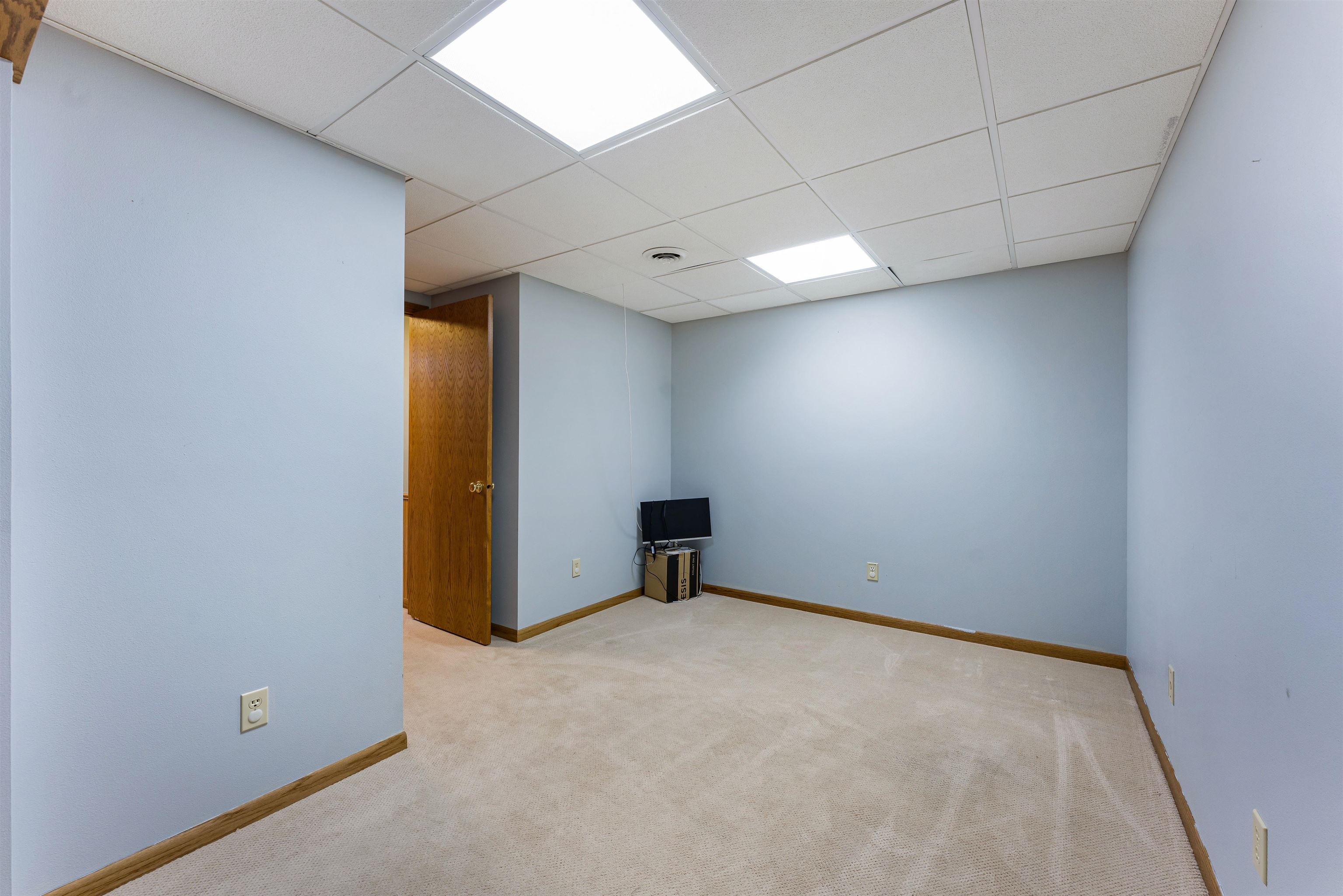 1320 Montclair Place Fort Atkinson, WI 53538 - Photo 20 of 35