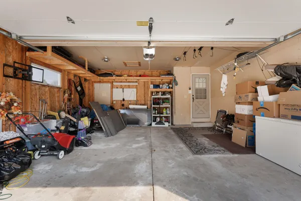 $430,000 | 1320 Montclair Place, Fort Atkinson, WI 53538