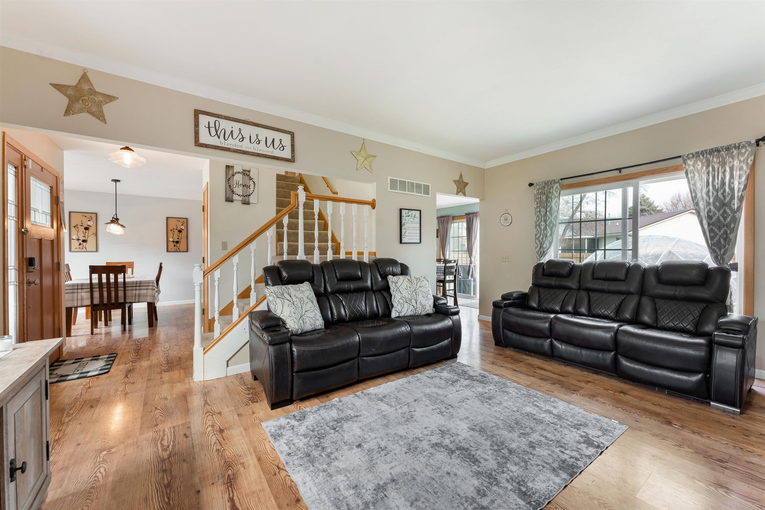 1320 Montclair Place Fort Atkinson, WI 53538 - Photo 5 of 35