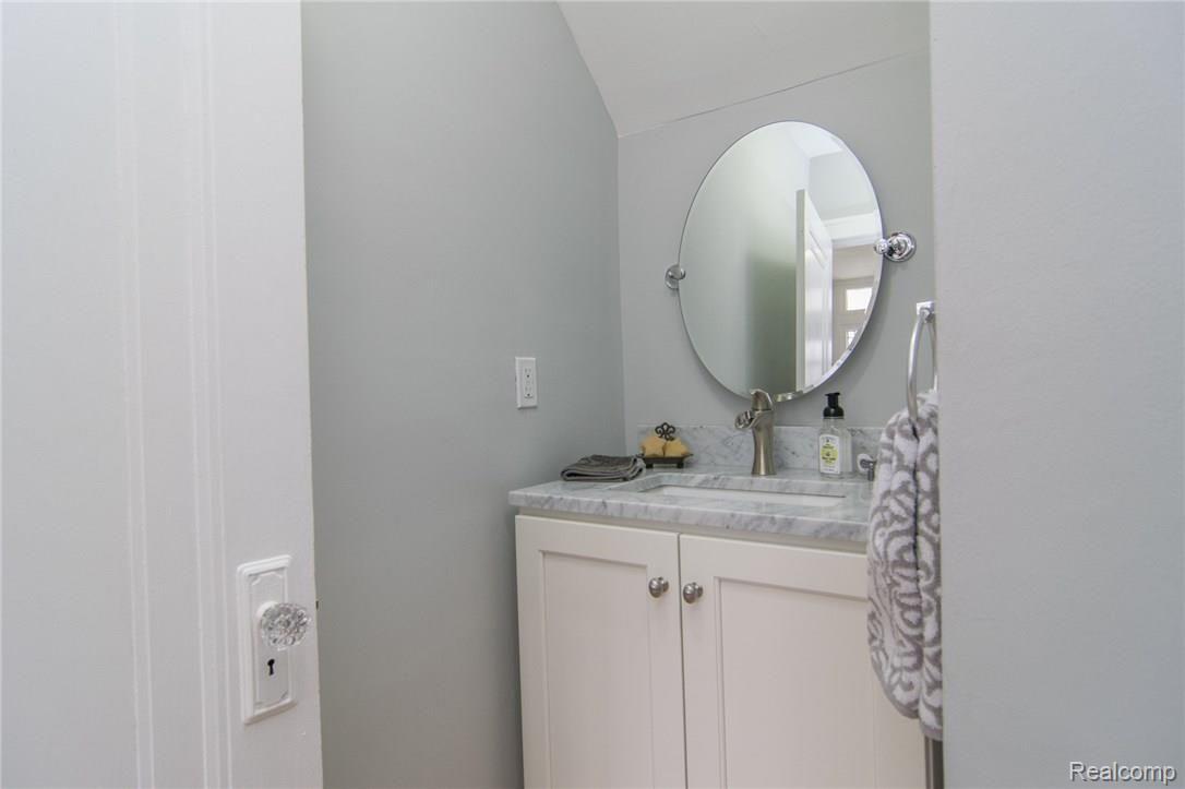 1364 Franklin Road Berkley, MI 48072 - Photo 14 of 44 DSC_0018.jpg