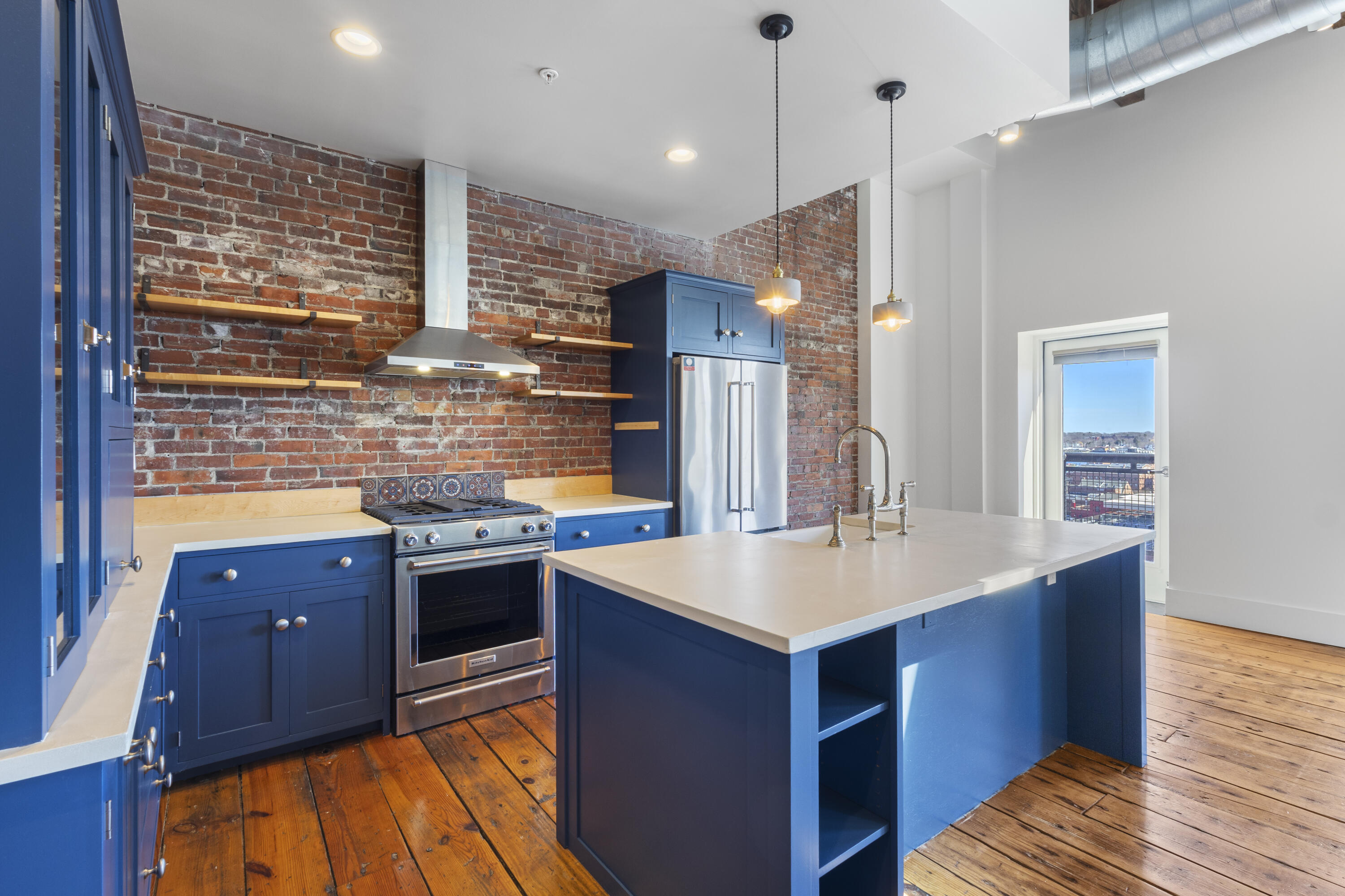 15 Brown Street, Unit 405 Portland, ME 04101 - Photo 4 of 46 Kitchen