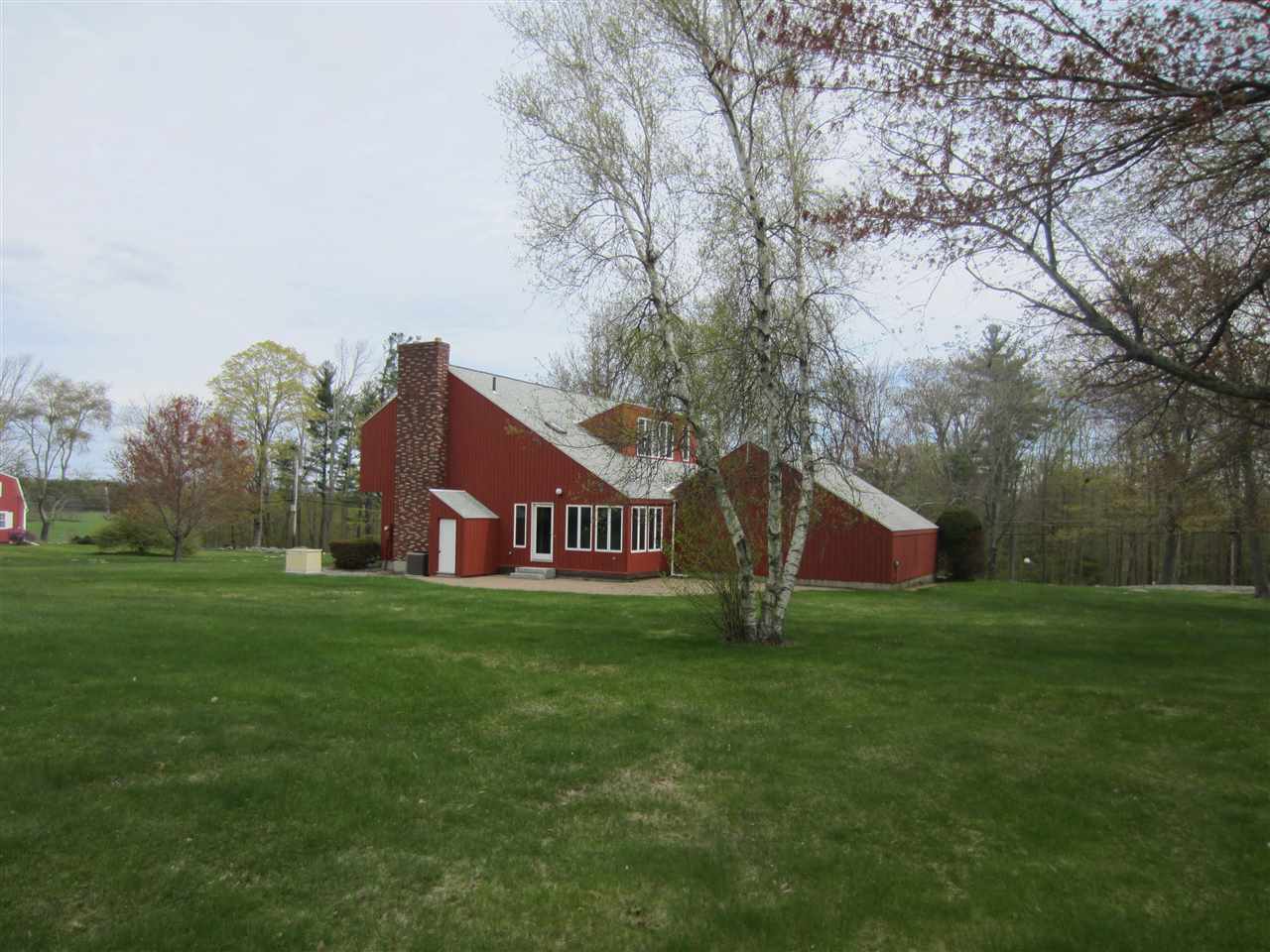 164 Ten Rod Road Rochester, NH 03867 - Photo 4 of 10