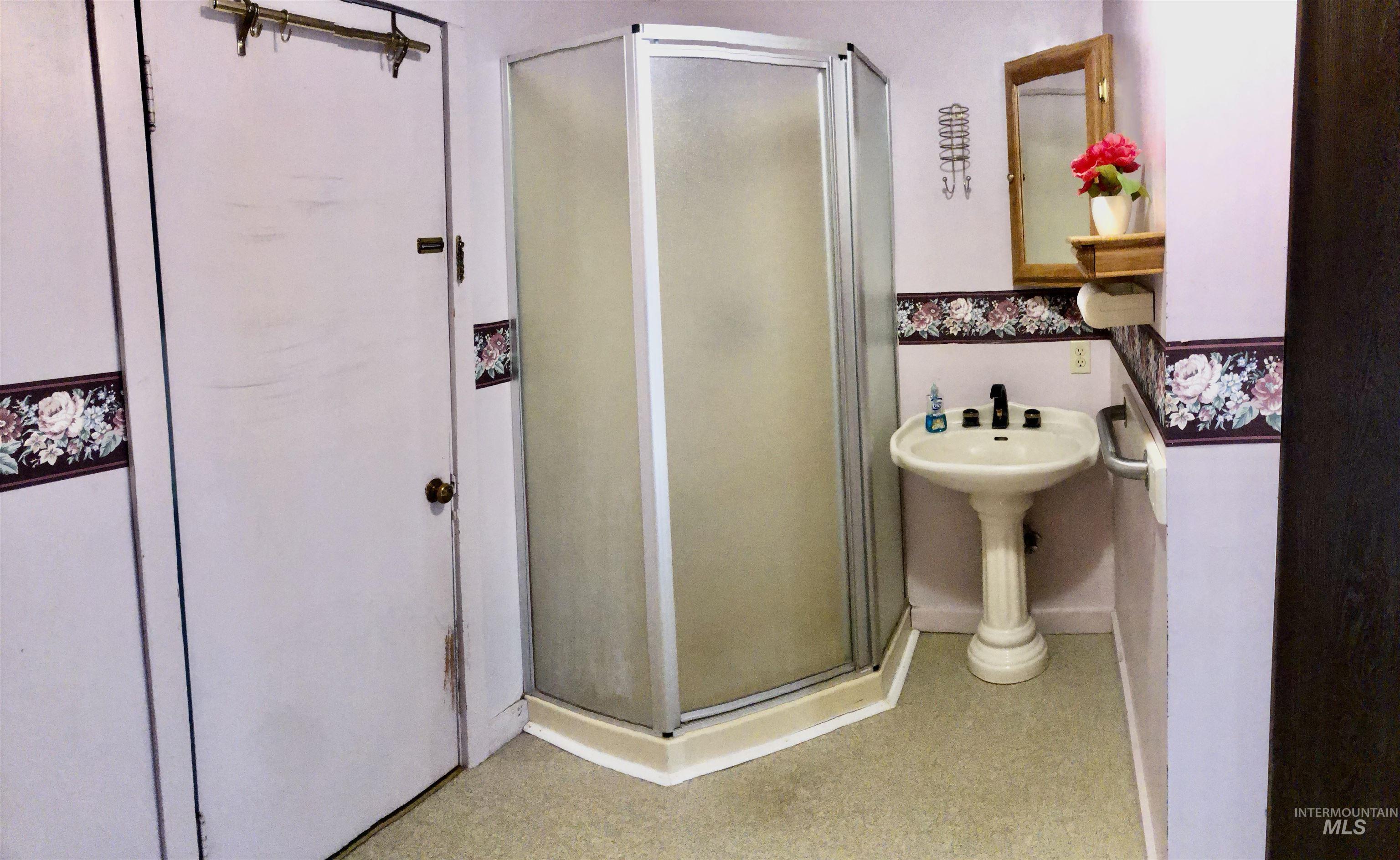 323 Hays Street Asotin, WA 99402 - Photo 11 of 22