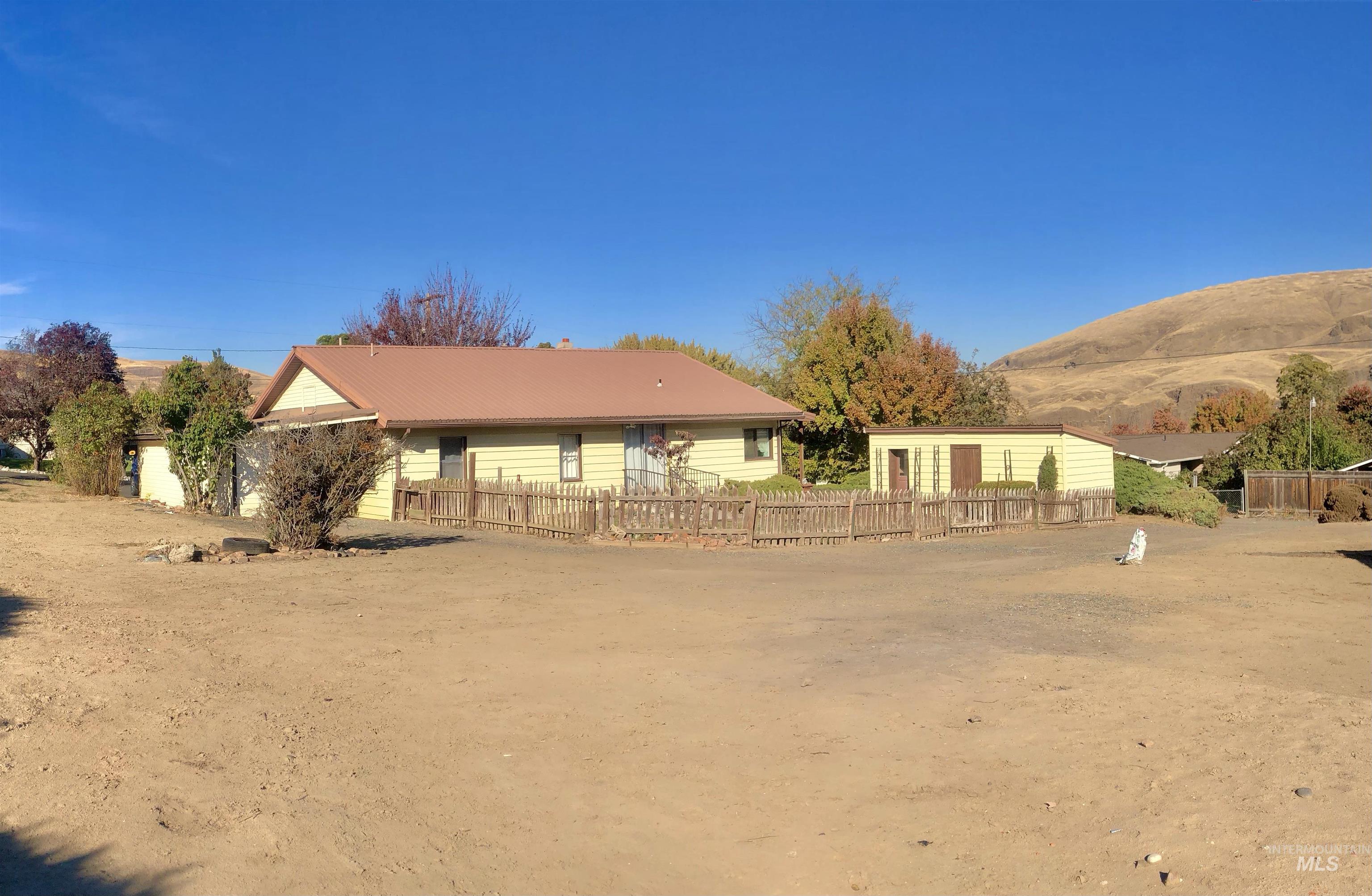 323 Hays Street Asotin, WA 99402 - Photo 15 of 22