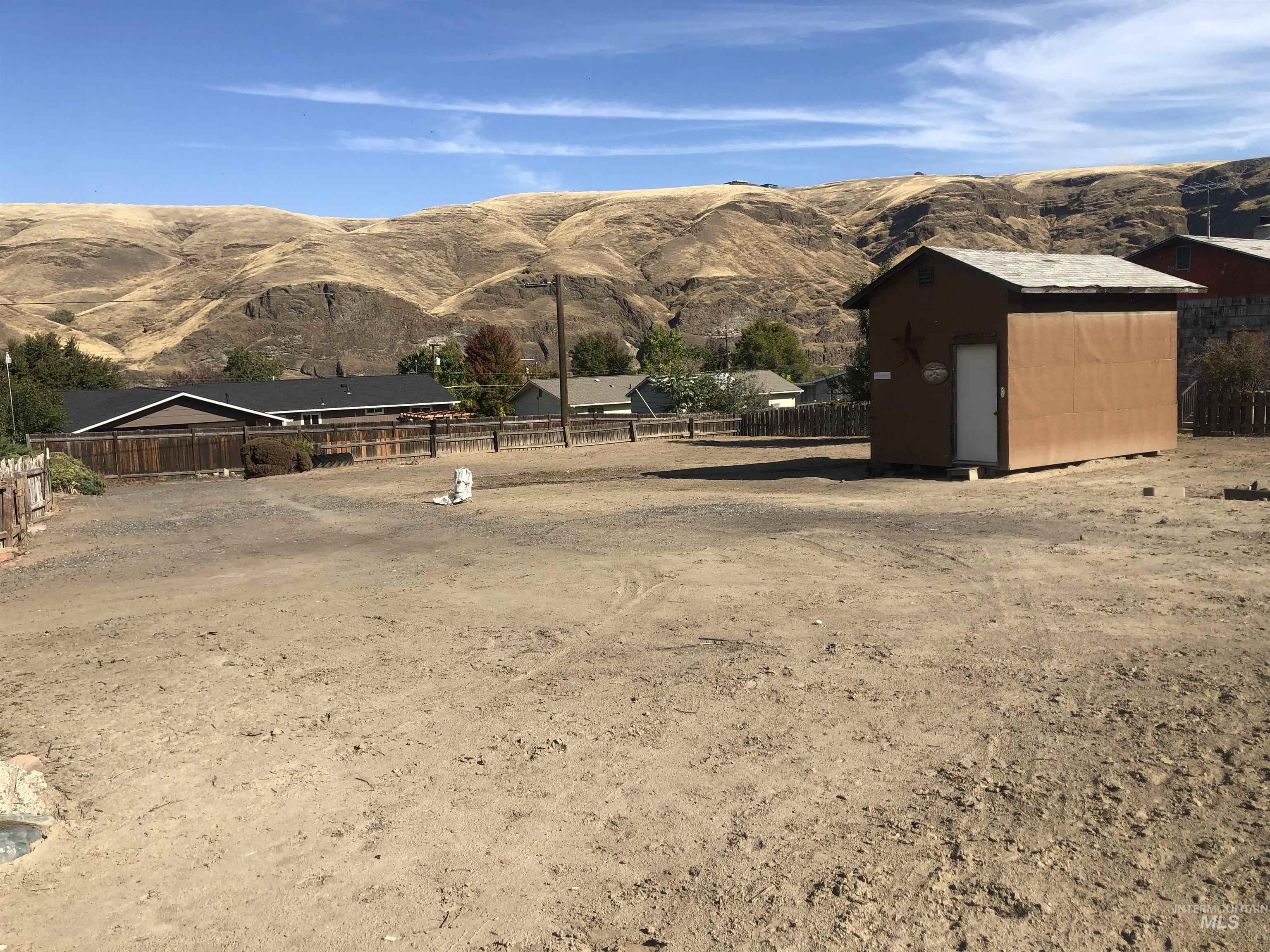 323 Hays Street Asotin, WA 99402 - Photo 6 of 24