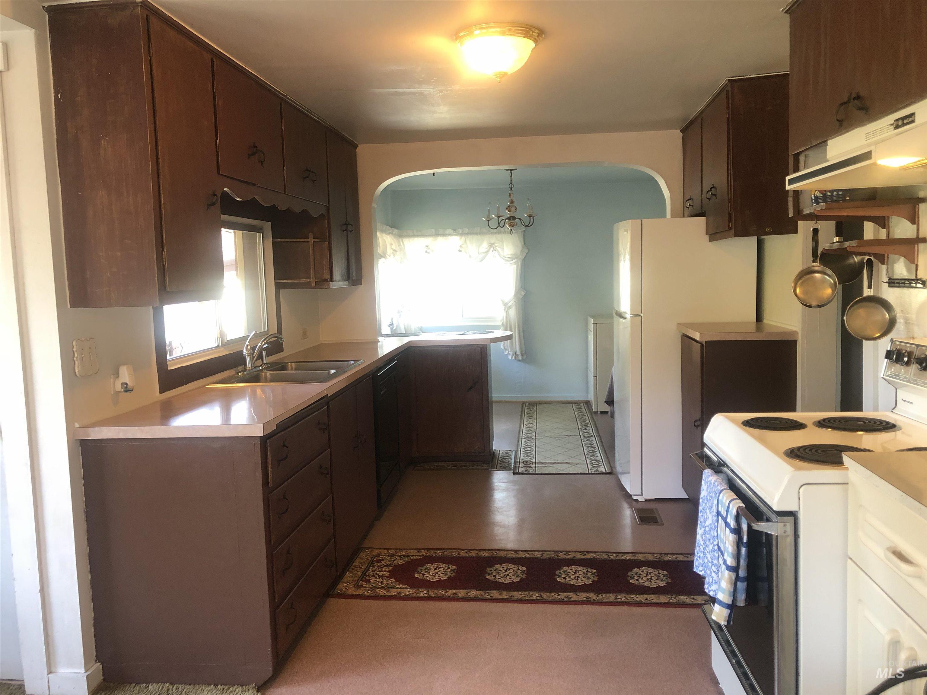 323 Hays Street Asotin, WA 99402 - Photo 8 of 24