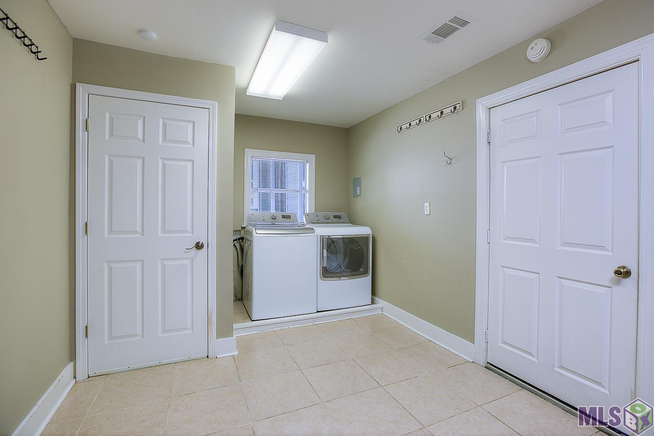4240 Tupello Street Baton Rouge, LA 70808 - Photo 17 of 33 Gallery Image 17