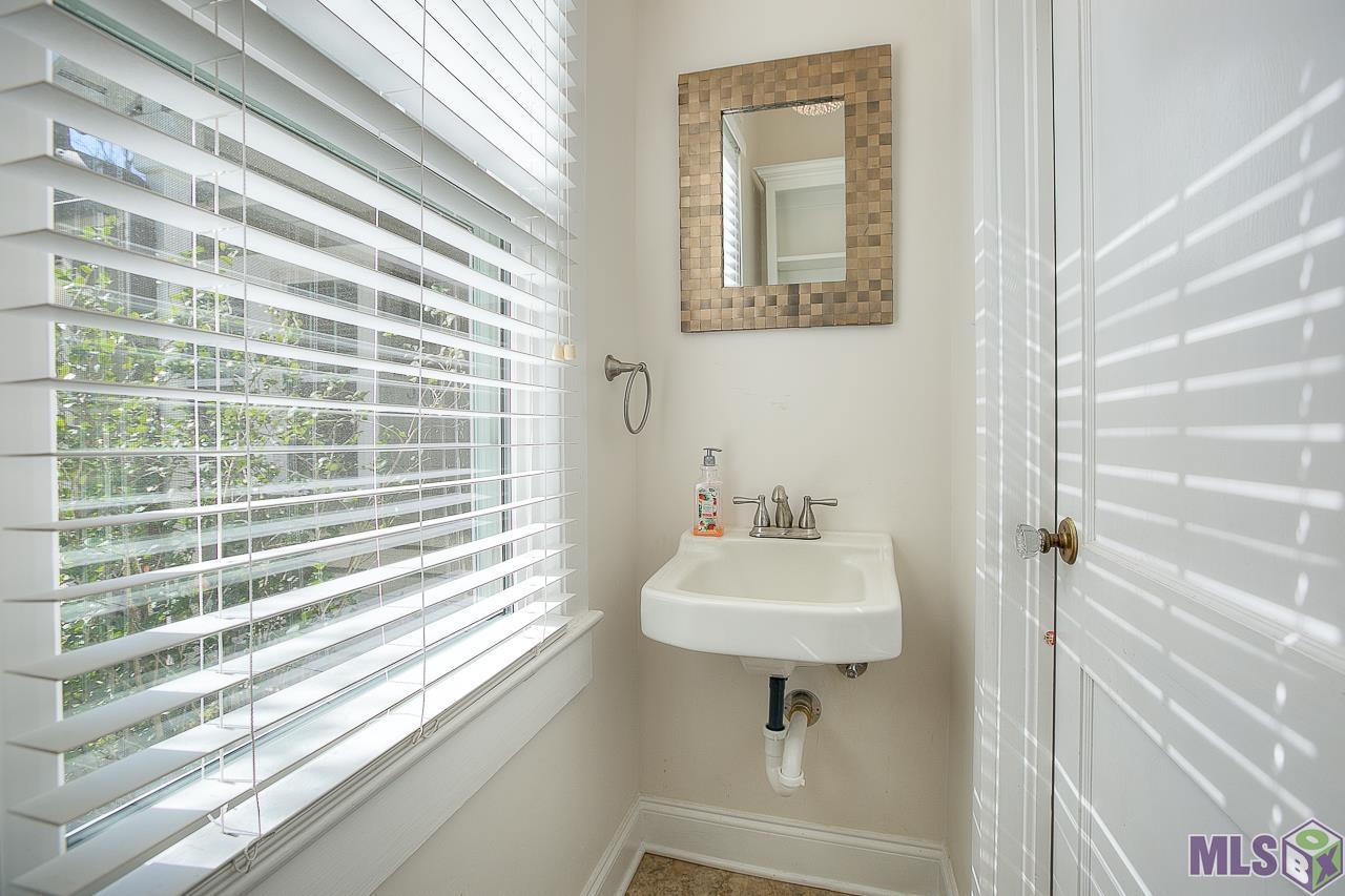 4240 Tupello Street Baton Rouge, LA 70808 - Photo 24 of 33 Gallery Image 24